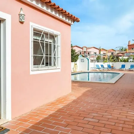 El Shaddai 0 Lägenhet